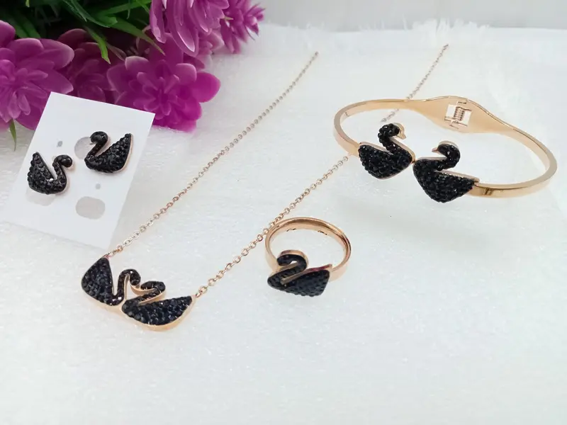 Set Perhiasan Wanita Swan 03,Titanium Anti Karat dan Tahan Lama Premium Quality SS003 1