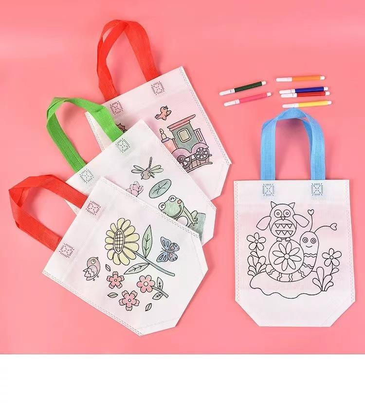 Product Introduction of DIY Hand-painted Canvas Bag Graffiti Tote Bag Children's Painting Graffiti Coloring Art Creative Handicraft Material Kit 3