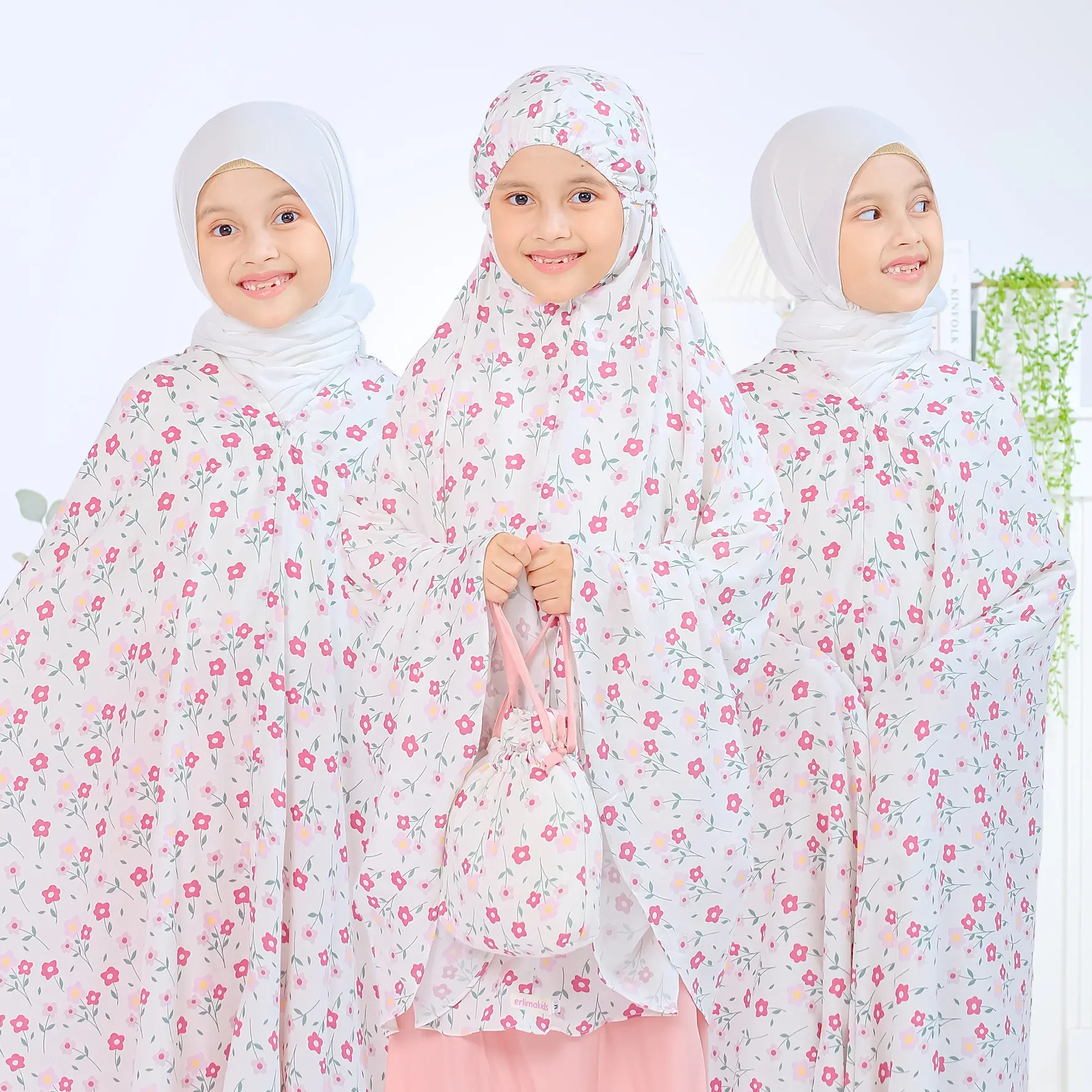 (Resleting) Mukena Anak Perempuan Muslim 2in1 Motif Azura Series Umur 4 s/d 13 Tahun By Erlimakids Bahan Rayon Katun Viscose Premium Motif lucu Dan Cantik Adem Nyaman Dipakai Bisa COD
