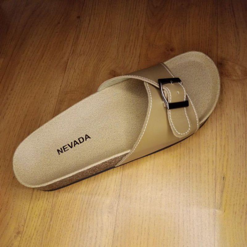 sandal nevada wanita sendal slop wanita terbaru Kasual sandalpuyuhfladeo 2