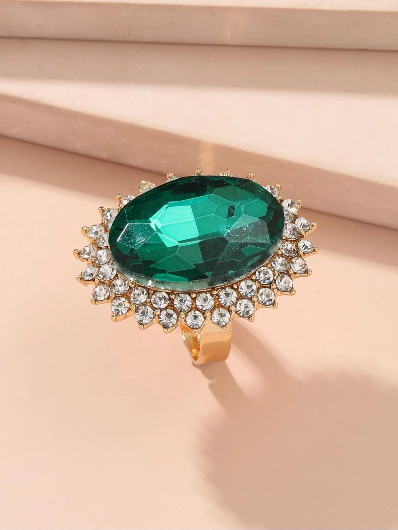 Fashionable Green Gemstone Decorated Ring, Elegant Rhinestone Decorated Ring for Women, Trendy All-match & Exquisite Jewelry for Birthday Gift