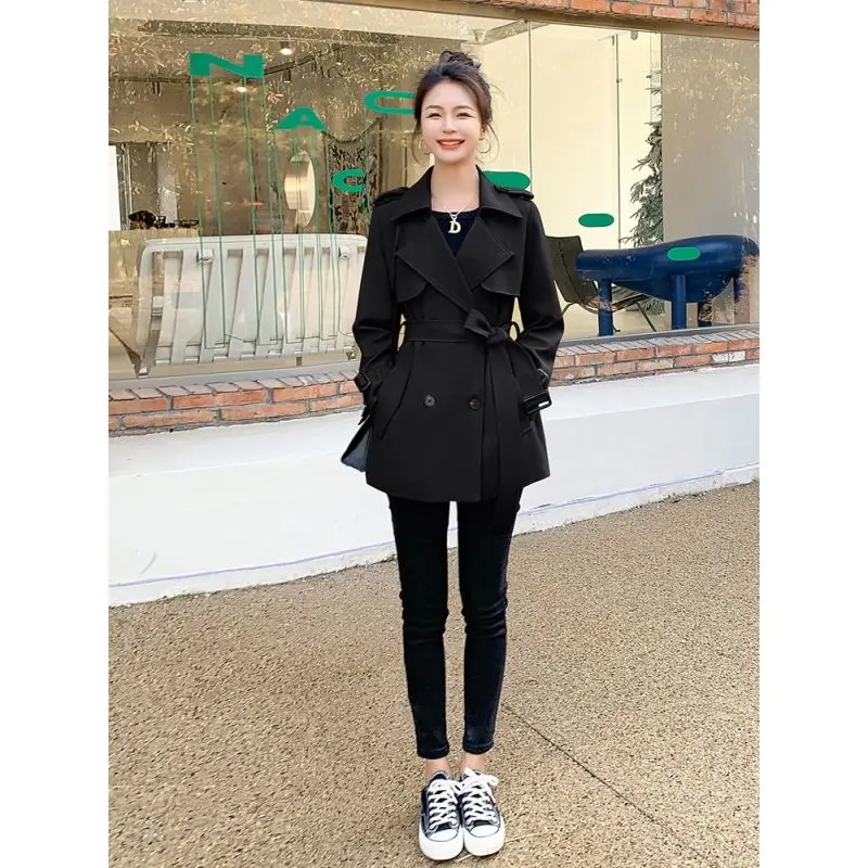 Áo khoác ngoài Nhỏ nhắn Phong Cách Hepburn, Màu Kaki, Dành Cho Nữ, Bộ Sưu Tập Xuân Thu 2024, Phong Cách Hàn Quốc, Thanh Lịch, Áo Khoác Thời Trang Cao Cấp
