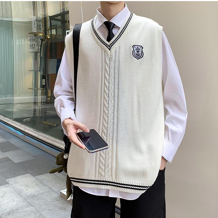 Áo gile len nam nữ bigsize ulzzang hàn quốc Áo gile len nam nữ unisex form rộng Basic len nam nữ đẹp oversize thêu huy hiệu học sinh đi học công sở cổ V kẻ sọc Menswear Thun 8