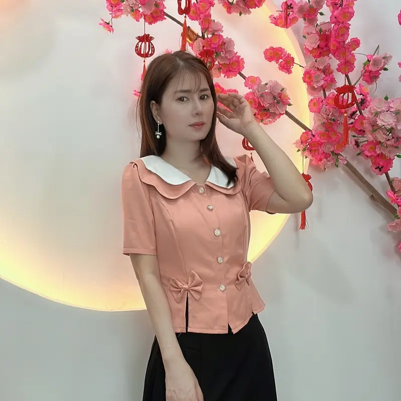 PLUM1 - Áo kiểu đẹp màu đỏ from dáng tiểu thư - 7