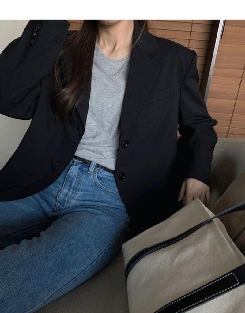 Product Introduction of 2025 Spring and Autumn Small Blazer Jacket for Women Casual Versatile British Style Gray Short Ins Suit Petite Top 5