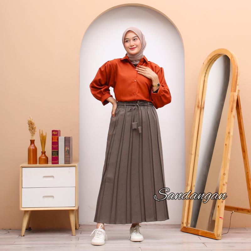 Setelan Blouse Kemeja Elze Atasan Wanita Shakila Twill dan Bawahan Rok Payung 3