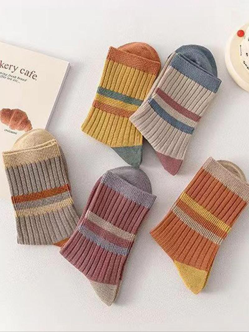 Product Introduction of Women's Striped Print Crew Socks, Casual Comfy Breathable Socks for Daily Wear, Women's Socks for All Seasons 4