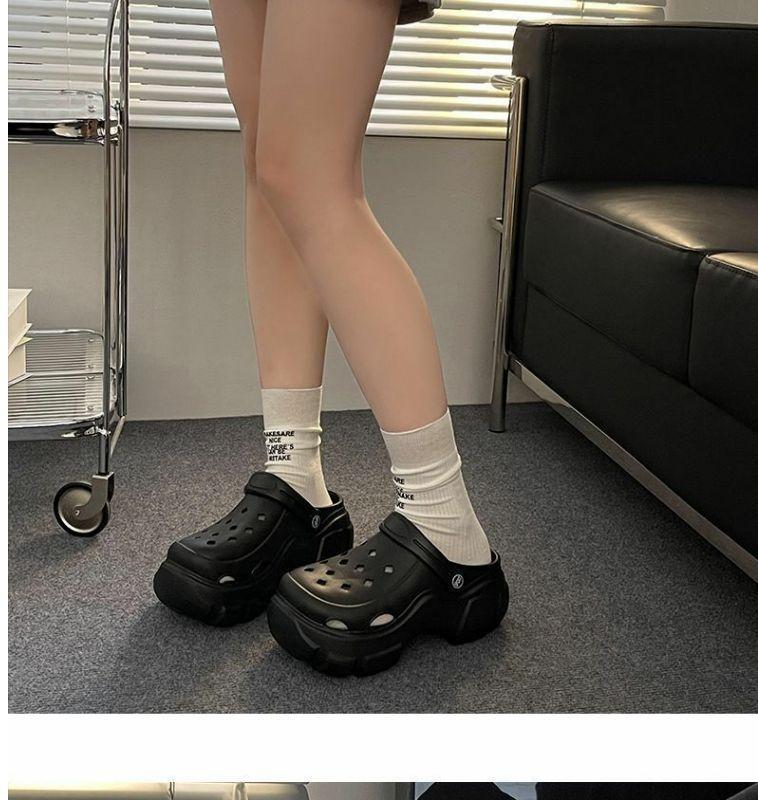 Product Introduction of Platform Coros Shoes 2025 New Women's Summer Outdoor Wear 2025 New Platform Height Increasing Beach Closed Toe Sandals 5