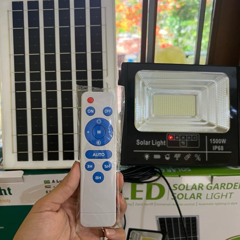 COD Đèn năng lượng mặt trời công suất 1500w phân khúc giá rẻ bảo hành 2 năm 1
