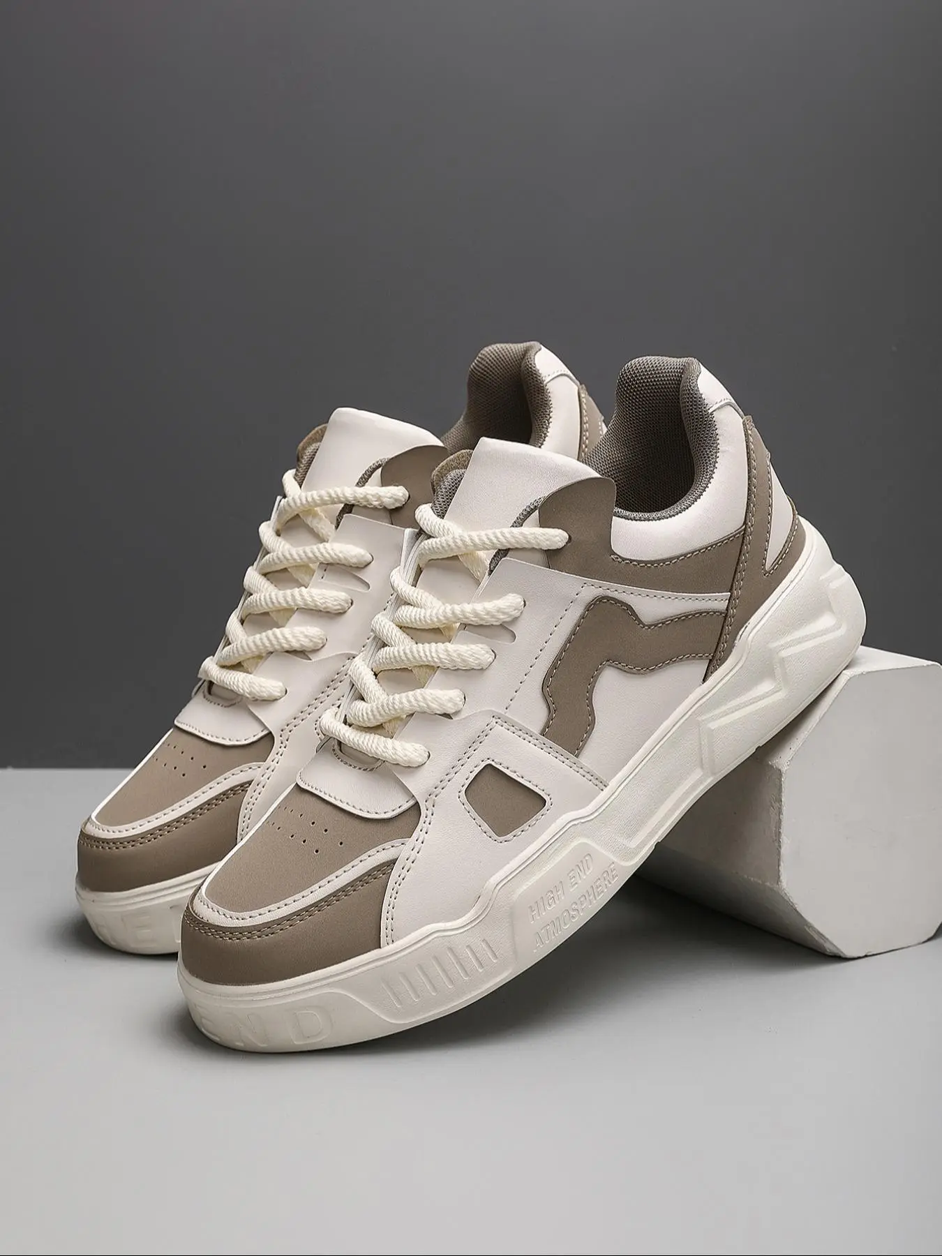 Men's Sporty Lace Up Skate Shoes, Casual Comfortable Breathable Platform Sneakers, Fashionable Skate Shoes for Outdoor Sports Running
