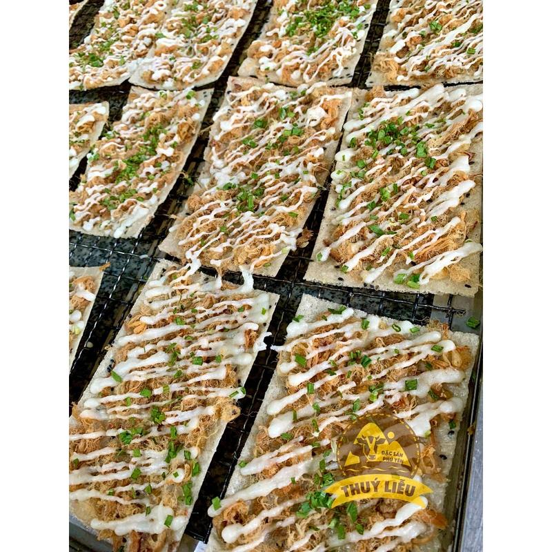  BÁNH ĐA PHỦ CHÀ BÔNG Gia Linh PHÚ YÊN  hộp 4 miếng đặc sản THUÝ LIỄU  GIA LINH  HÀNG DỄ VỠ  