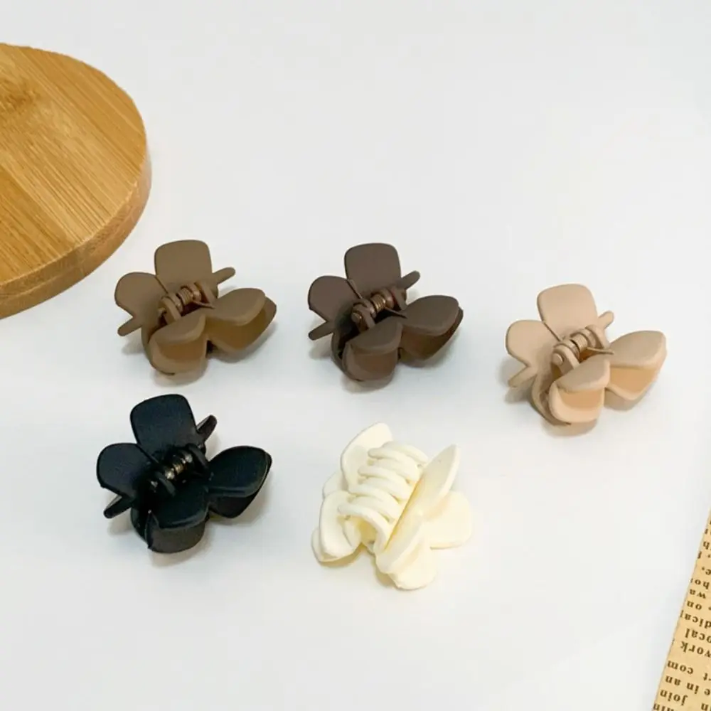 6Pcs Fashion Cartoon Small Hair Claw Clip Butterfly Headdress Hair Clips Headwear Hair Accessories Barrette Women