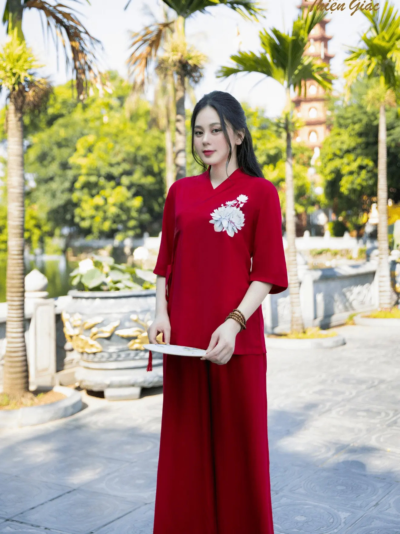 Set pháp phục đi chùa in hoa sen vạt chéo, bộ đi lễ chùa áo tràng phật tử rayon nhung  ấn cổ v, Pháp Phục Huyền Trang
