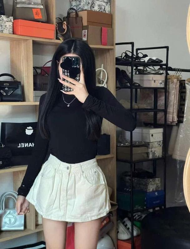 Chân váy jean ngắn xếp li xoè ba màu xanh trắng đen hottrend 2024