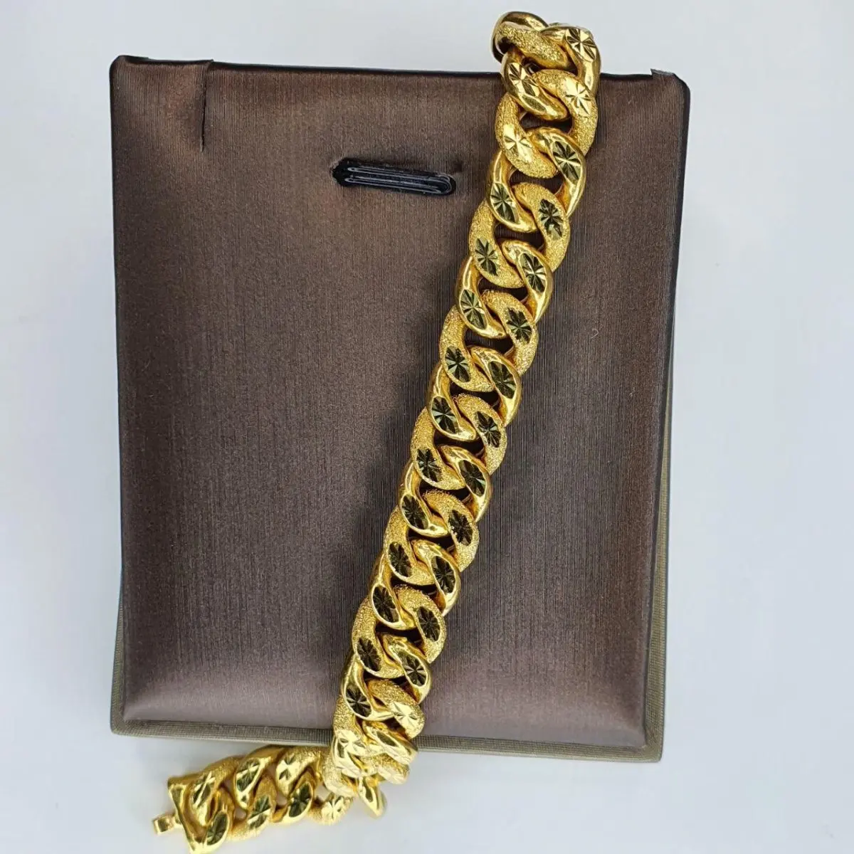 22K / 916 Gold hollow Milo/Cowboy Bracelet by Best Gold Shop