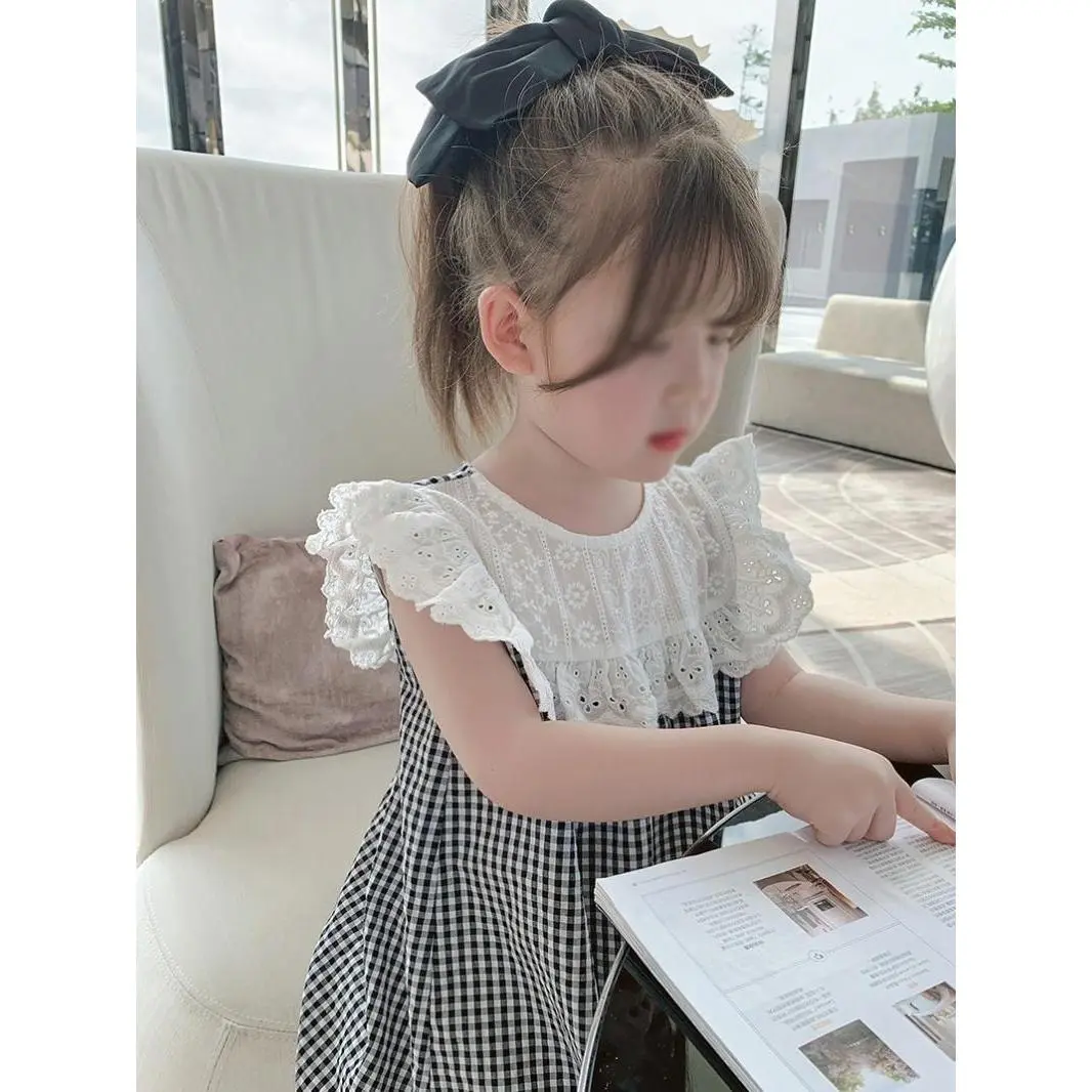 เดรสลูกไม้ลายสก๊อต สำหรับเด็กผู้หญิง ฤดูร้อน 2024 มาใหม่ แฟชั่น สำหรับเด็กและทารก แขนสั้น กระโปรงเจ้าหญิง