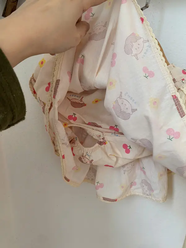 set váy công chúa cho bé gái có tặng kèm khăn chất vải mềm đẹp 3