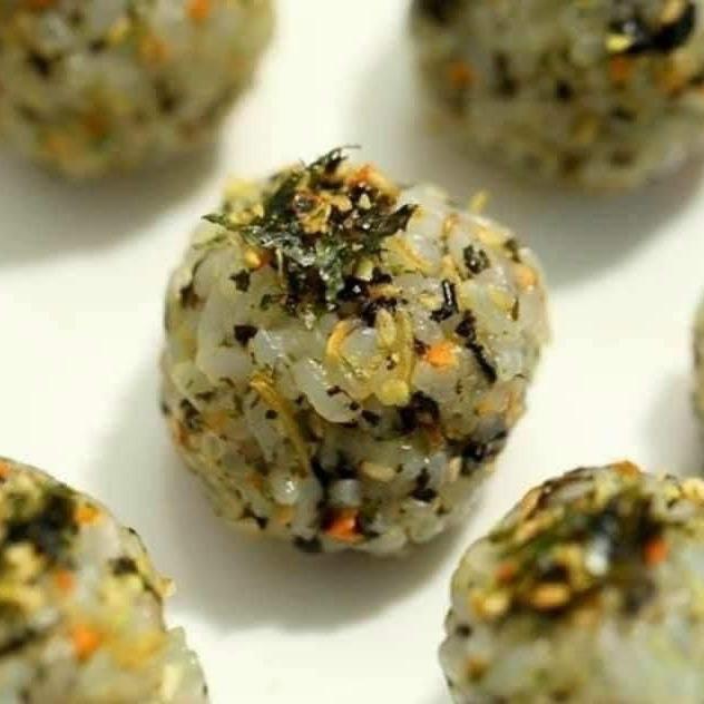 Product Introduction of Rong biển vụn 300g ( hàng có vừng bên trong ) 6