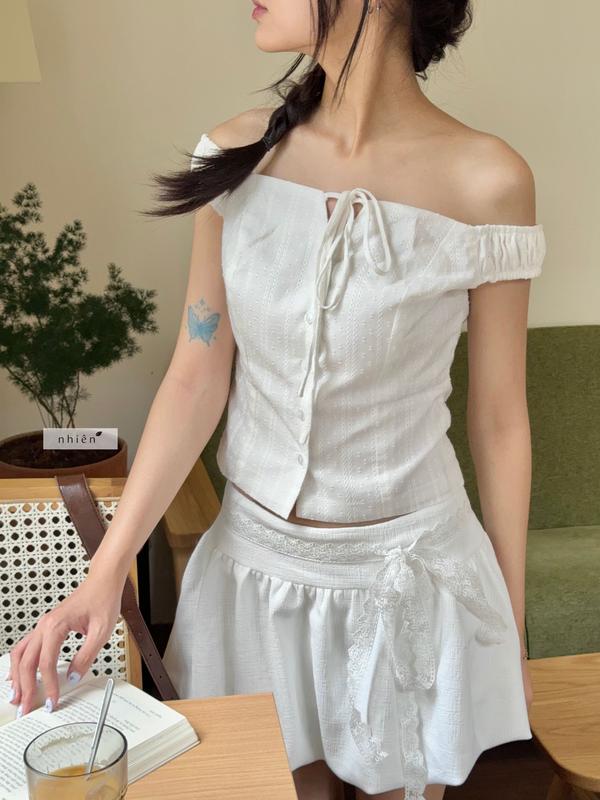 Jannina Top - Áo kiểu nữ, áo xô trắng trễ vai thêu hoa phối nơ nhiennhienvintage BA422 Women Shirt Voan Sơ Mi