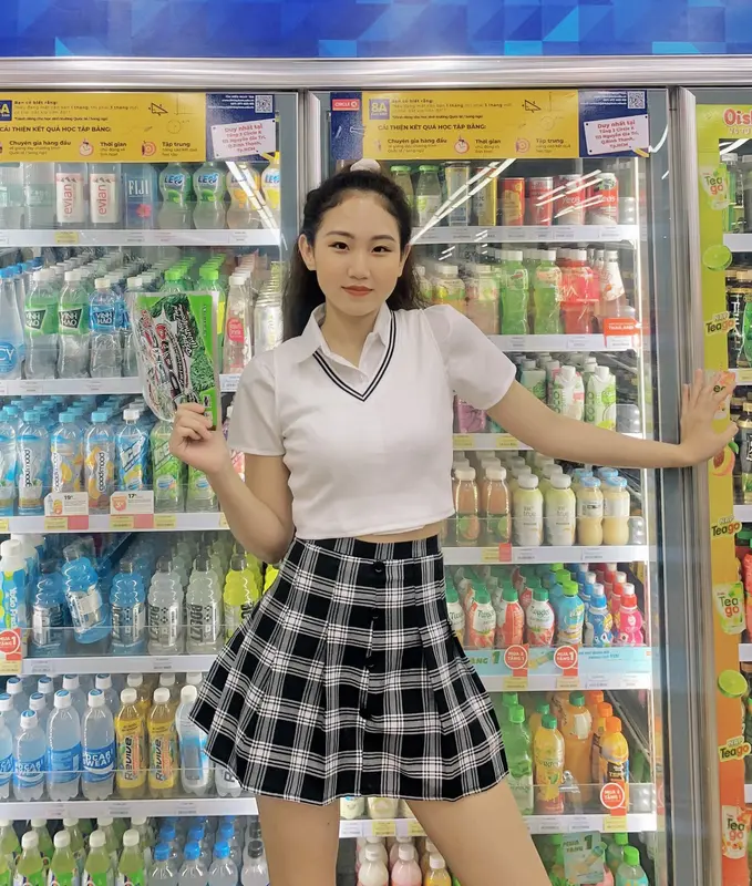 (GL02) DALLA Áo gile ba lỗ croptop màu trắng - đen - đỏ 6