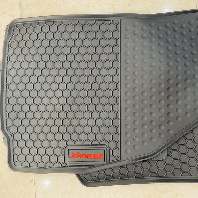 Thảm lót sàn cao su Xpander 2018 đến 2022 2023 màu đen thảm ko mùi dễ vệ sinh lau rửa - 3 hàng ghế