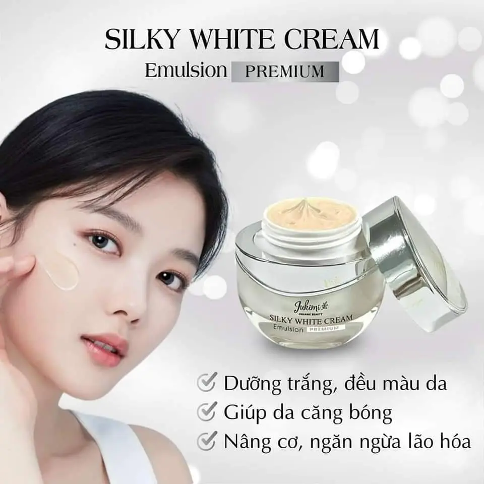 Kem siêu trắng da SILKY WHITE CREAM của JUKIMI Nhật 25gr.