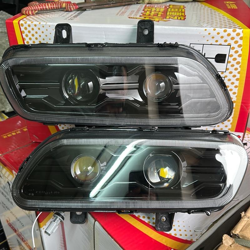 Đèn gầm bi led Dongffeng hoàng huy