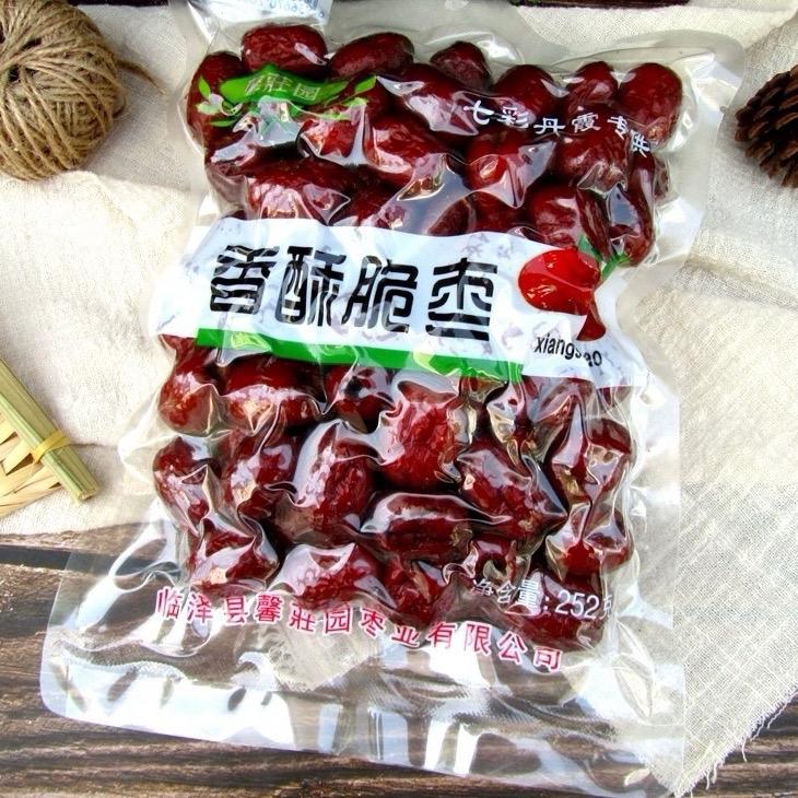  Gói 252gr Táo Đỏ Tân Cương Sấy Giòn Tách Hạt Hút Chân Không 