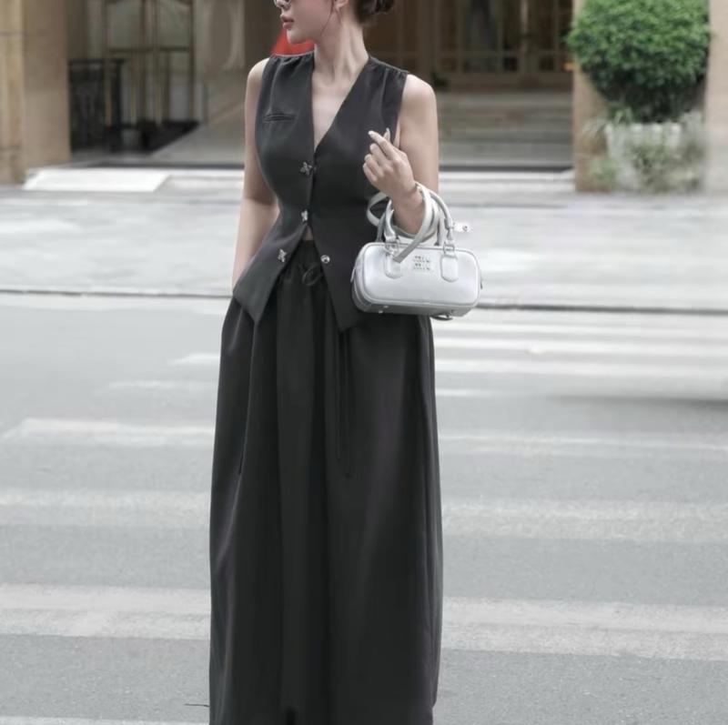  LYNA - Set Váy Dáng Dài Mix Áo Sát Nách D02 