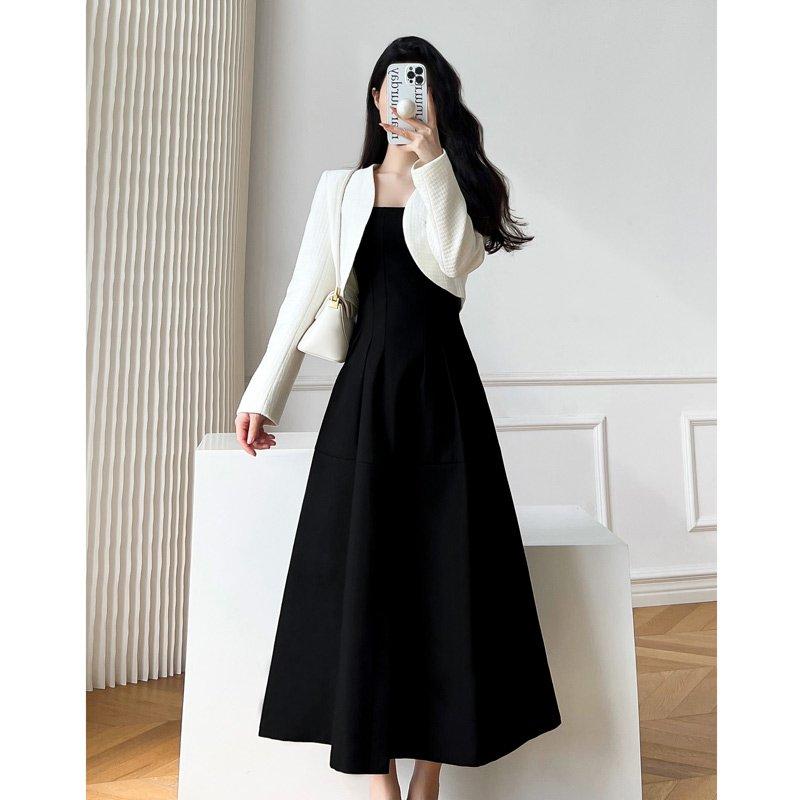 Product Introduction of Váy 2 dây đi biển, Đầm 2 dây dự tiệc Oni.Clothes, xẻ trước xếp ly eo ngực tôn eo dáng xinh xắn dễ phối, vải kate cao cấp Dress 21