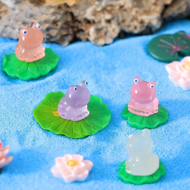 Product Introduction of New Mini Miniature Sequin Glow At Night Mini Frog Resin DIY Desk Decoration Light Float 19