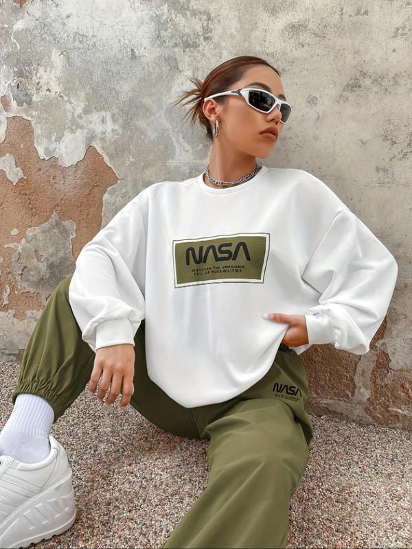 Two-piece Set Women's Letter Print Drop Shoulder Sweatshirt & Jogger Pants Set, Casual Fashion Cozy Round Neck Long Sleeve Pullover & Trousers for Daily Wear, Ladies Spring & Fall Clothes 0