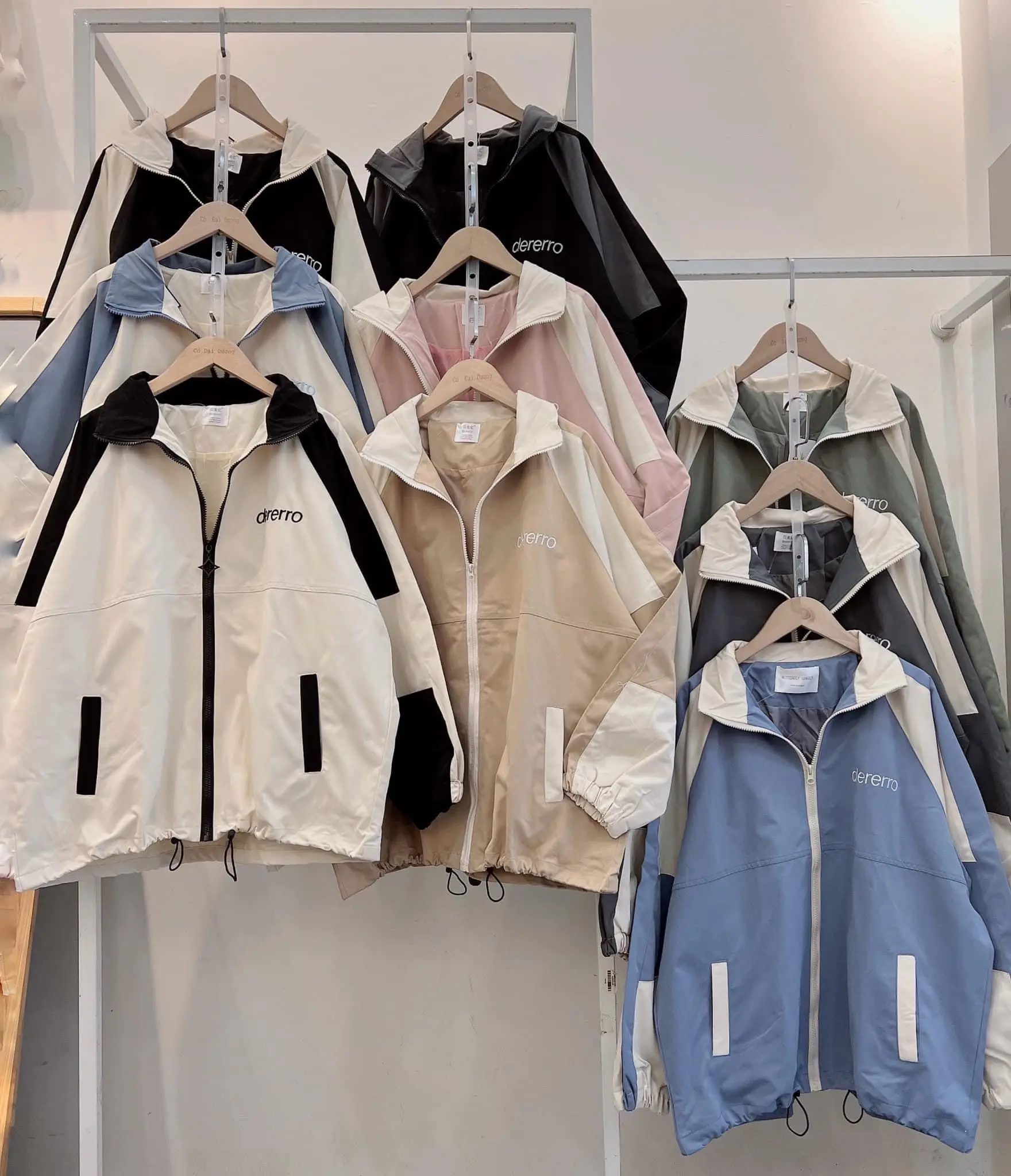 Áo khoác dù 2 lớp thêu chữ dáng rộng phối màu nam nữ unisex