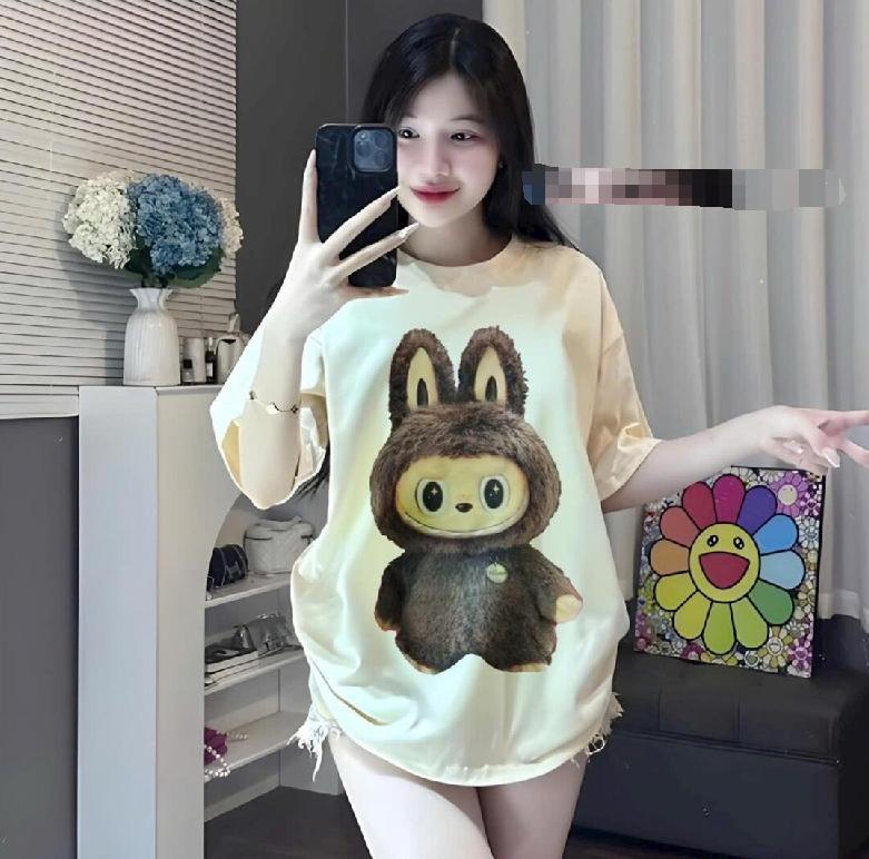 Product Introduction of The LABUBU printed T-shirt is a trendy and fashionable women's versatile top that is popular all over the internet. A T-shirt that looks great with any outfit Couple style 3