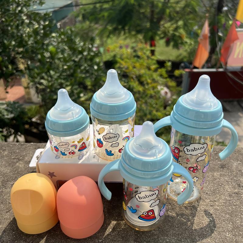  Babuu Bình sữa cổ rộng Babuu hoạ tiết limited 4size cho bé kèm núm 90ml 160ml 240ml 300ml có tay cầm nắp vàng nắp đỏ núm hình cánh hoa chỉnh khớp ngập cho bé 