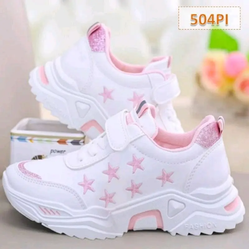 Sepatu sneaker anak perempuan bintang Motif Fashion