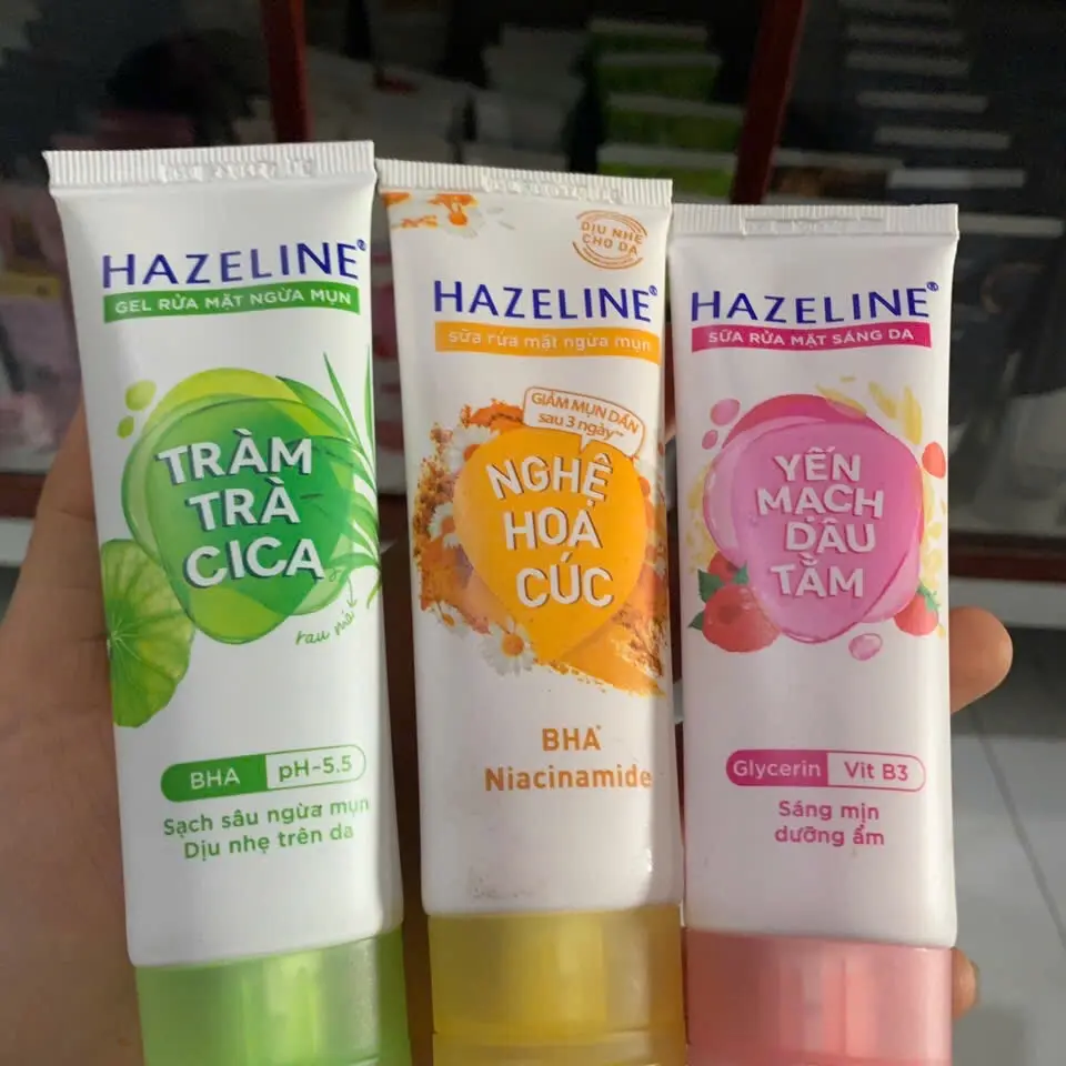 Sữa rửa mặt hazeline Nữ Skincare