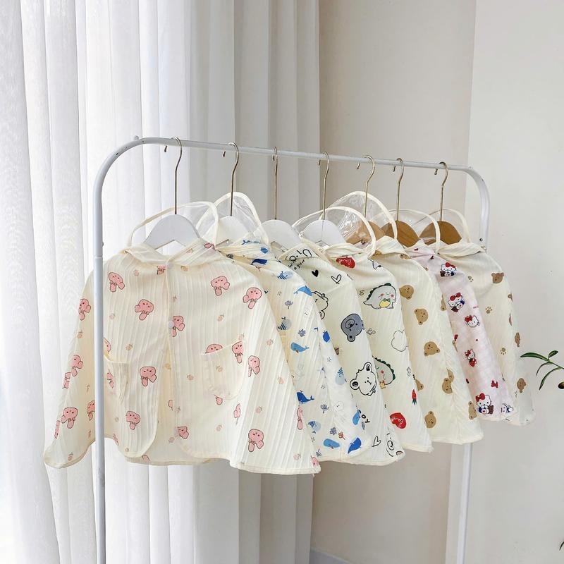 Áo choàng chống nắng, chất liệu đũi gân, chắn gió, kèm kính chống bụi, chống giọt bắn cho bé
