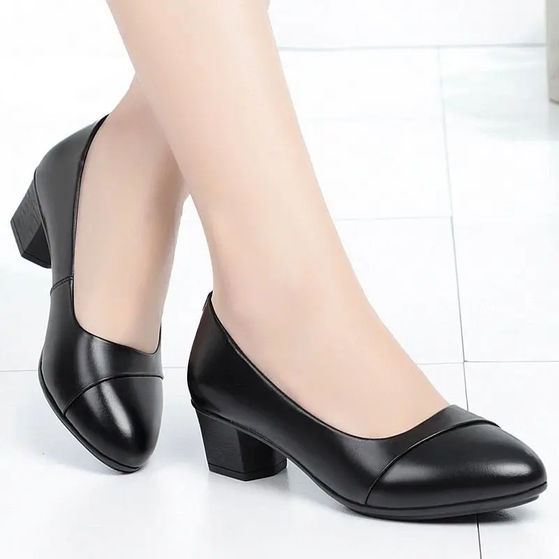 Giày Cho Mẹ, Da Thật, Đầu Tròn, Giày Đế Thấp, Bề Mặt Và Đế Mềm, Chống Trượt, Có Thể Đeo Được, Dễ Phối Đồ, Thích Hợp Cho Phụ Nữ Trung Niên