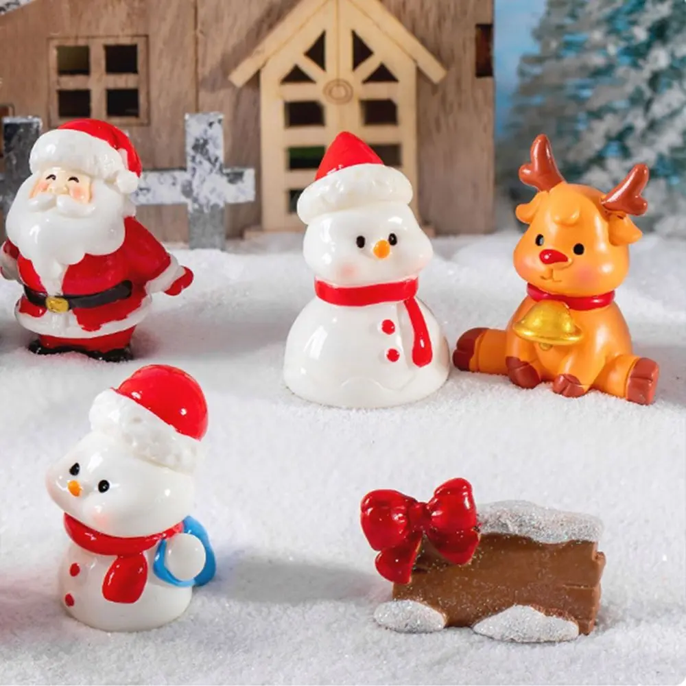 Creative Bonsai Decor Micro Landscape Snow Scene Mini Santa Claus Figurines DIY Resin Christmas Miniature Dollhouse