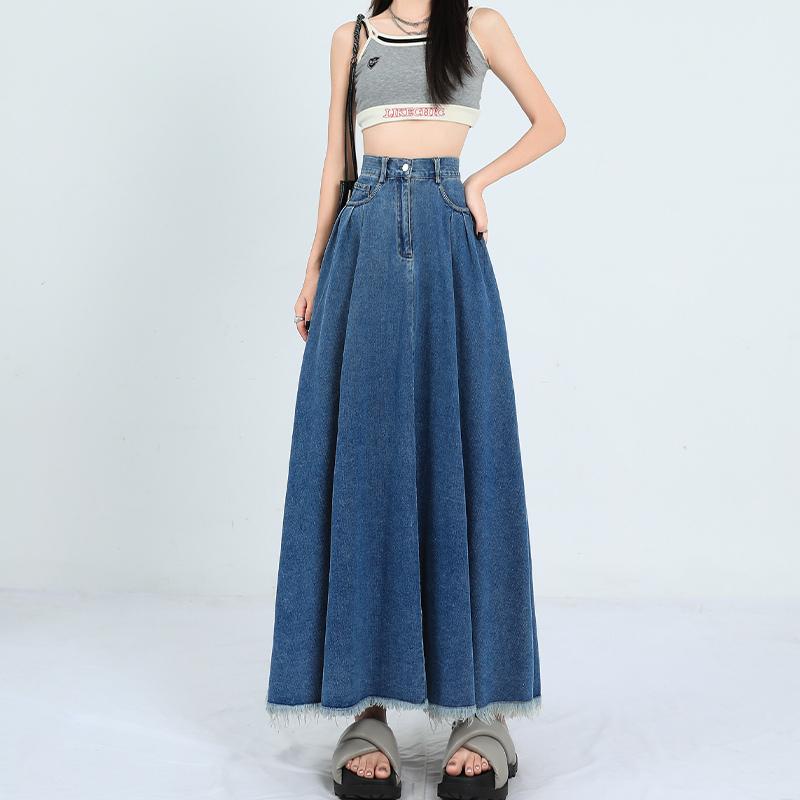 Chân váy jean xòe Saramia cạp cao váy bò dài chữ A tua gấu màu xanh màu đen V17