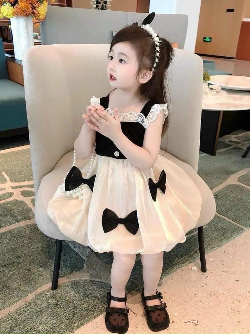 Product Introduction of Váy nơ đen bồng vải voan ánh kim hàng loại 1 cho bé gái(9-20kg) 3