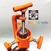Gambar Treker Buka shockbreaker Depan Universal dari Garage Mekanik Tools Kab. Cilacap 1 Tokopedia