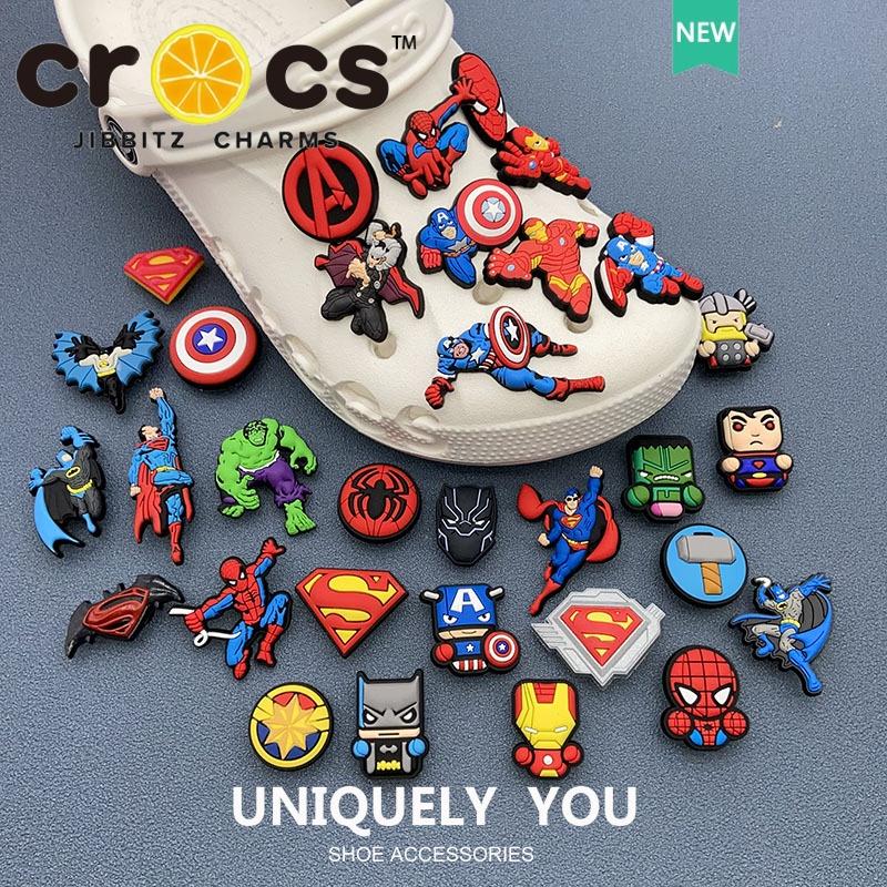 Charm Jibbitz Chữ Thập, Chủ Đề Marvel, Phụ Kiện Có Lỗ Hoa, Thích Hợp Cho Giày, Liên Minh Huyền Thoại, Thiết Kế Nút 0