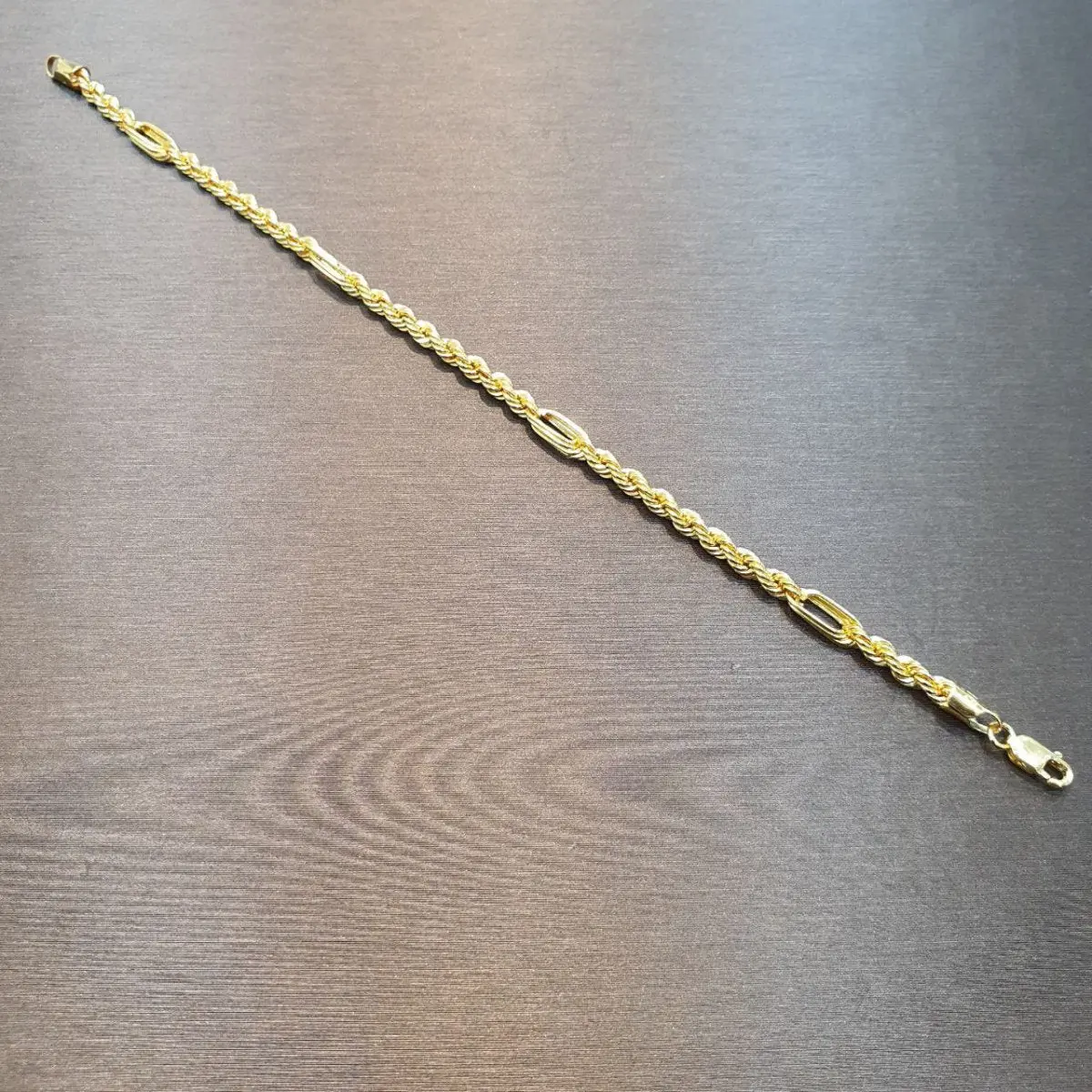 22k / 916 Gold Hollow Rope C design Bracelet by Best Gold Shop
