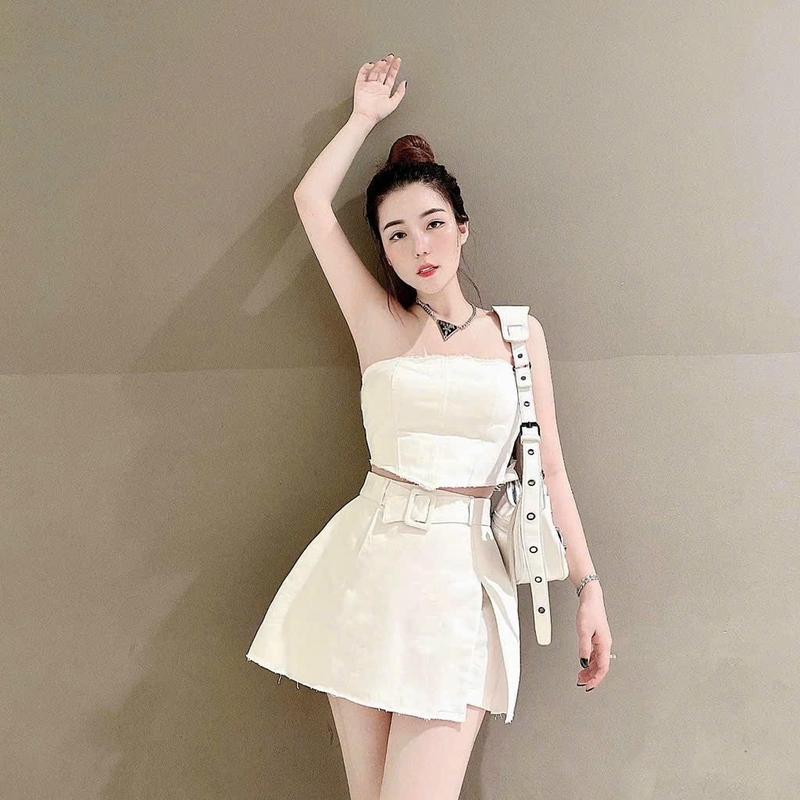 Chân váy kaki xẻ kèm nịt 2