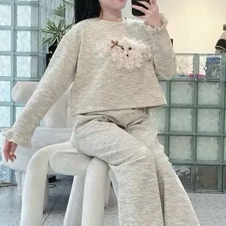 Bộ len tăm tay dài quần dài áo đính gấu siêu cưng Nữ 2