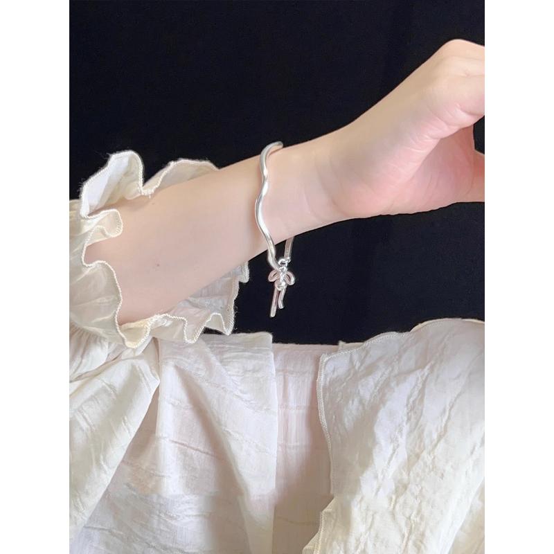 Gelang Silver Wanita Pita Lonceng Bangle Aksesoris Wanita Gelang Tangan 4