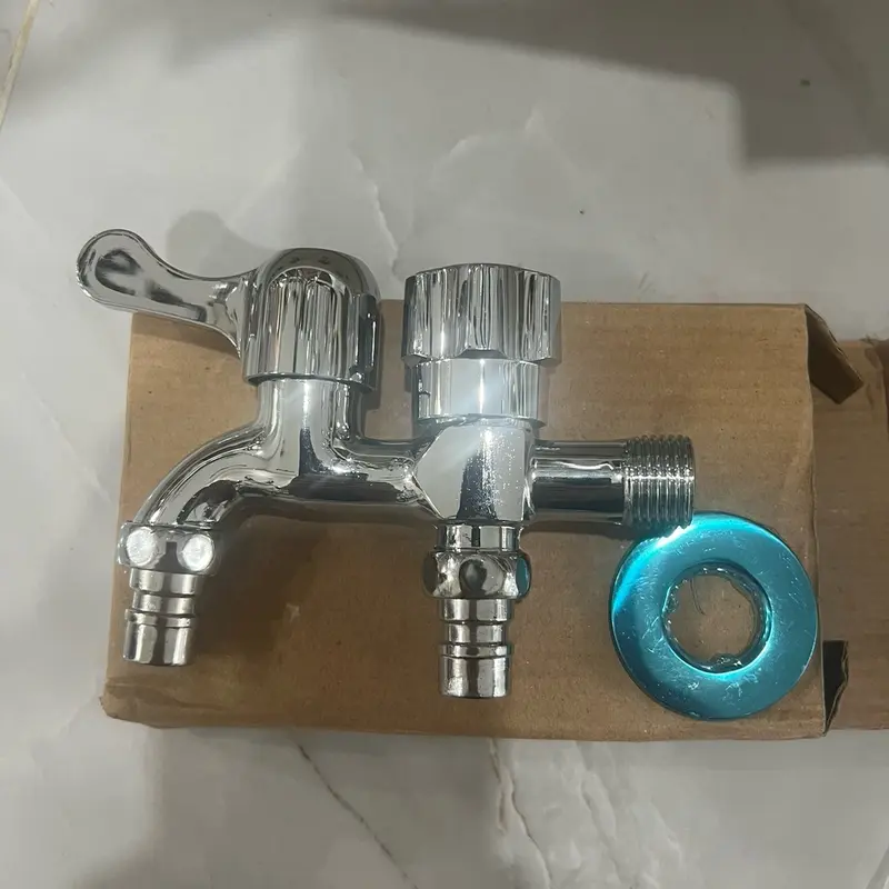 Vòi sen gắn phòng tắm có 2 đầu gắn máy gắn sen tắm hợp kim giá rẻ 2