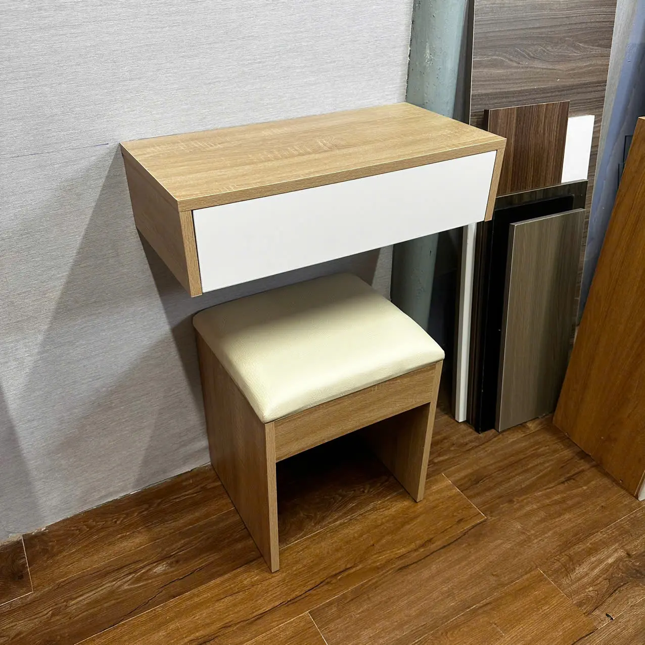 Bàn trang điểm treo trường , bàn phấn có ngăn kéo gắn tường đa năng gỗ DMF , CPX-BTĐ03